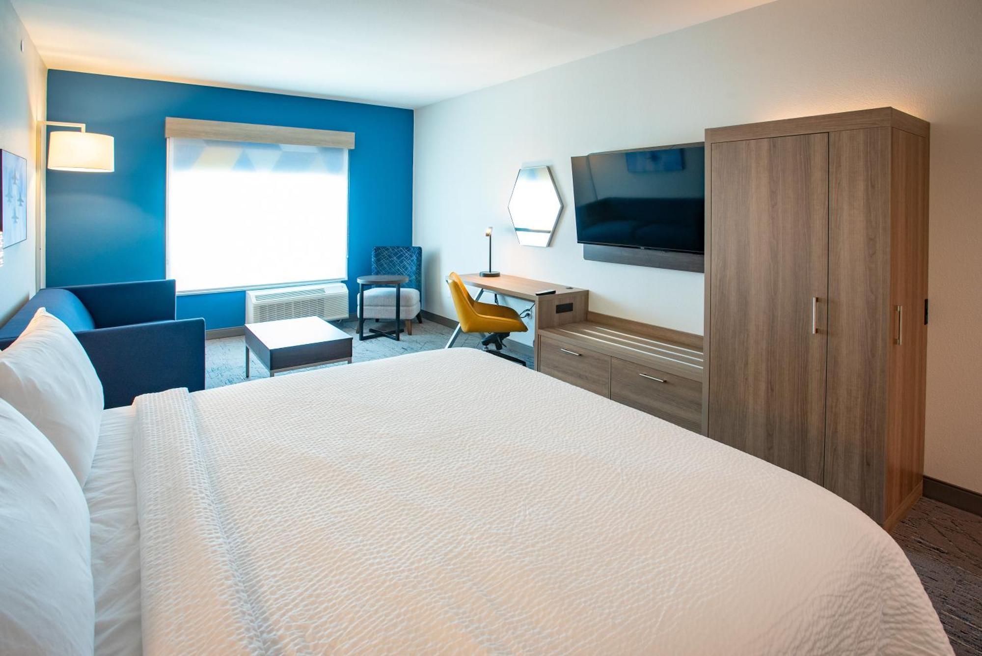 Holiday Inn Express & Suites Pensacola Airport North - I-10 By Ihg Ferry Pass Extérieur photo